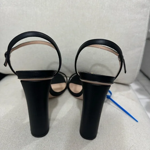 Gucci Marmont GG Black Leather Heeled Sandal size 40 Authentic Classic - Picture 8 of 9